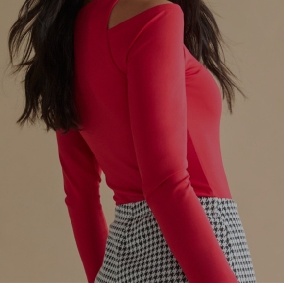 NWT YUMMI RED BODYSUIT SIZE LARGE - Picture 4 of 7